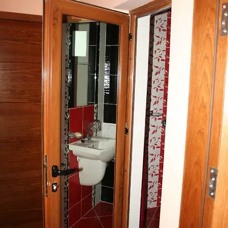 Студия 2 Apartment